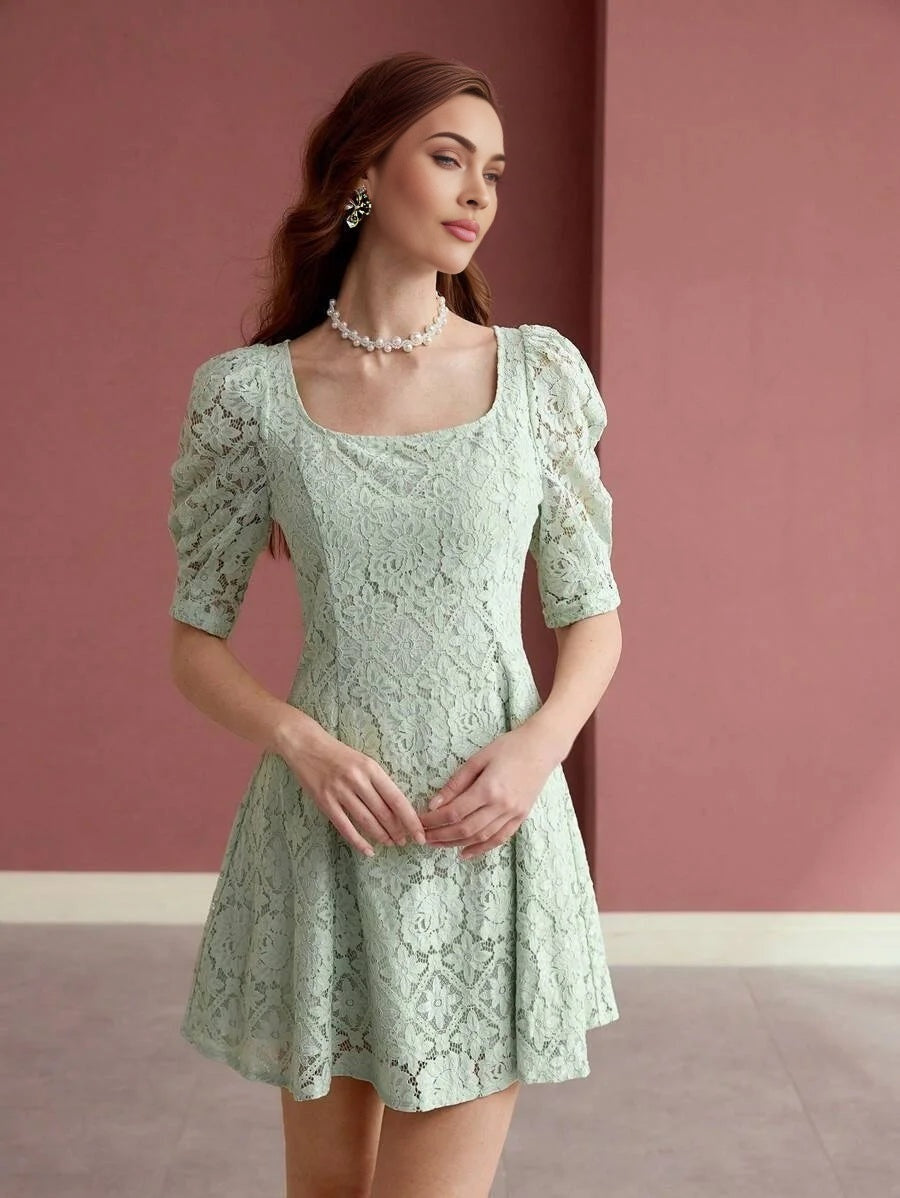 PREMIUM LACE PUFF SLEEVE DRESS