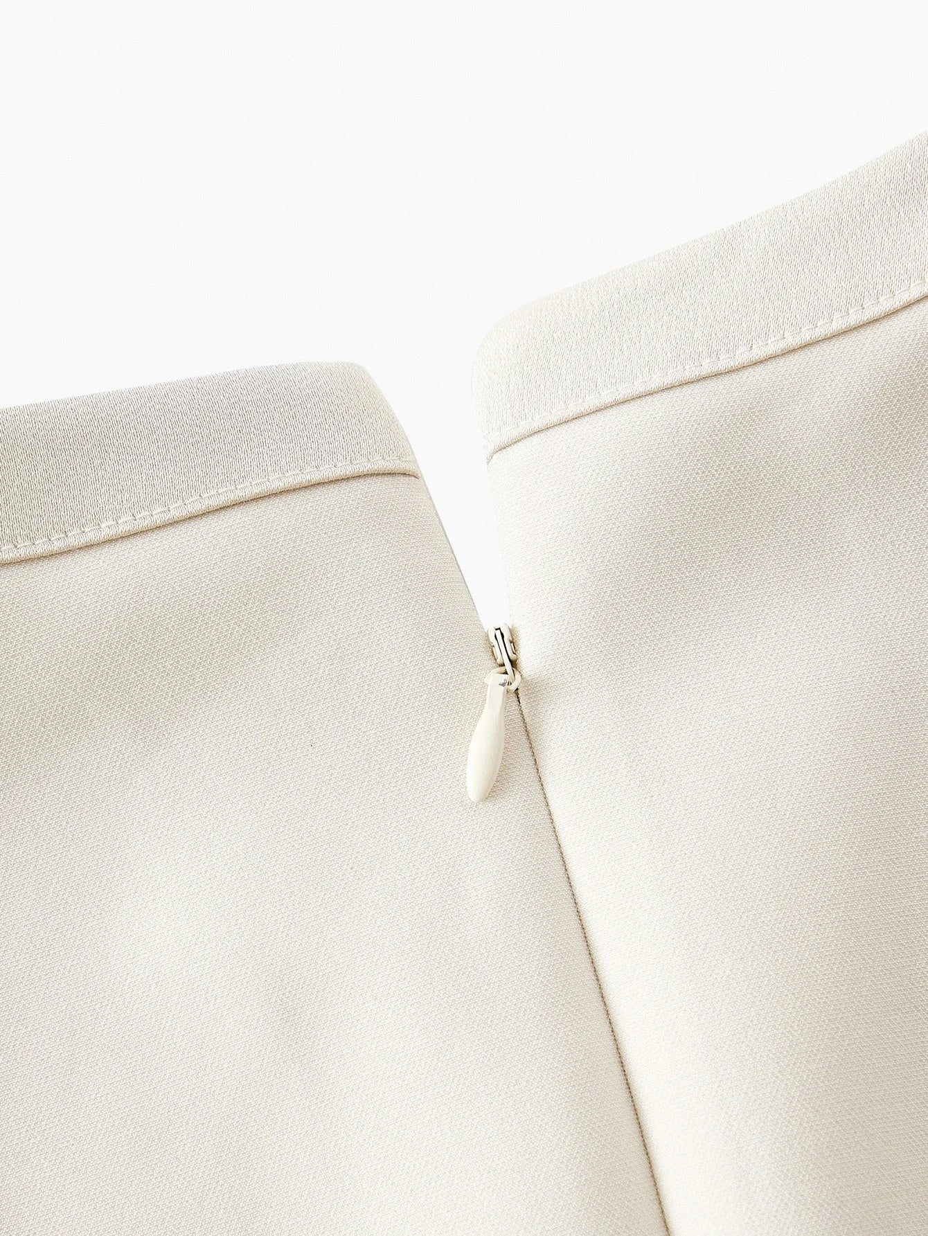 PREMIUM NOTCH NECK PLEATED LANTERN SLEEVE 2 IN 1 DRESS WITHOUT BELT