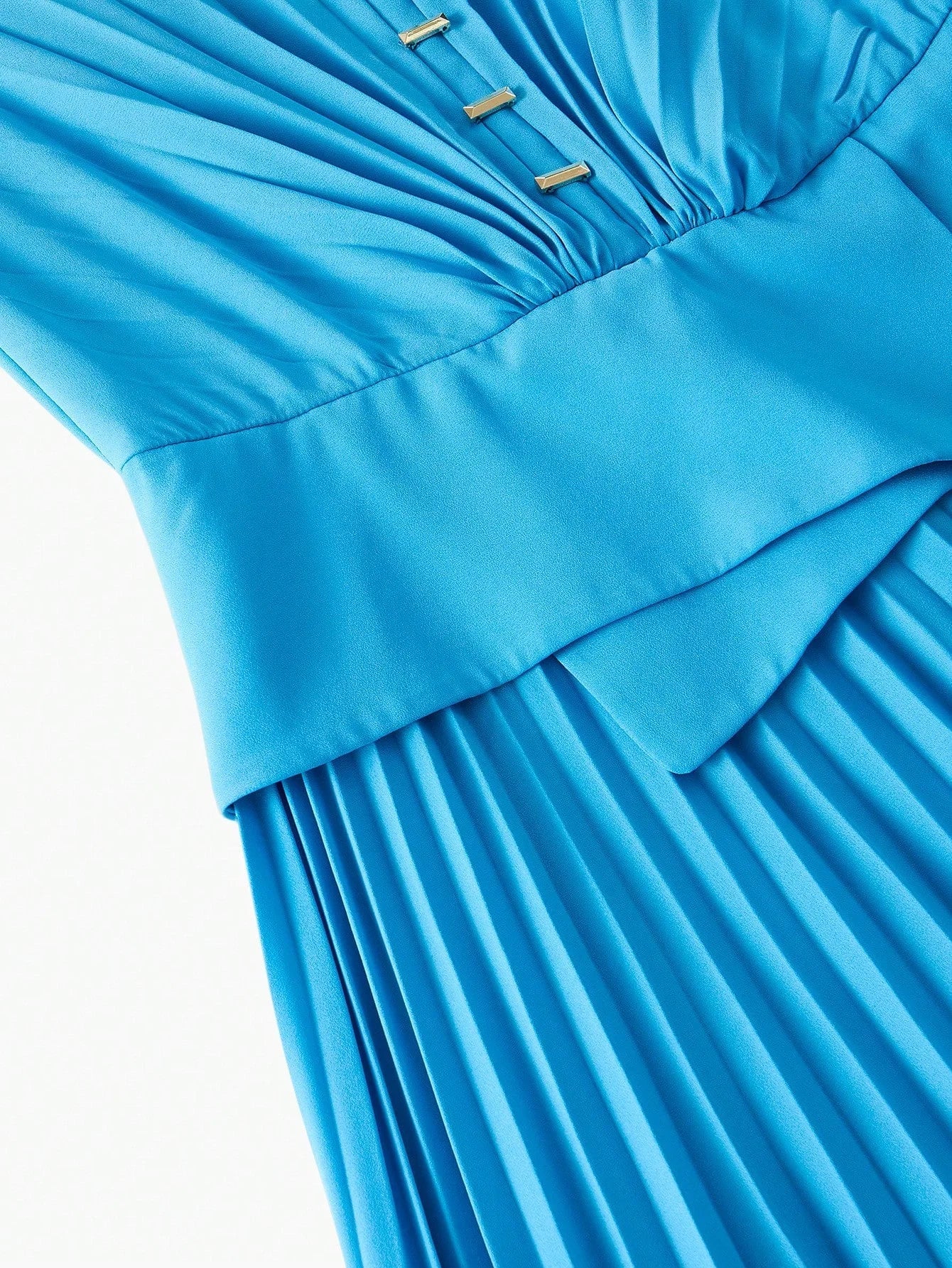 PREMIUM PLEATED FLOWYnbspDRESS