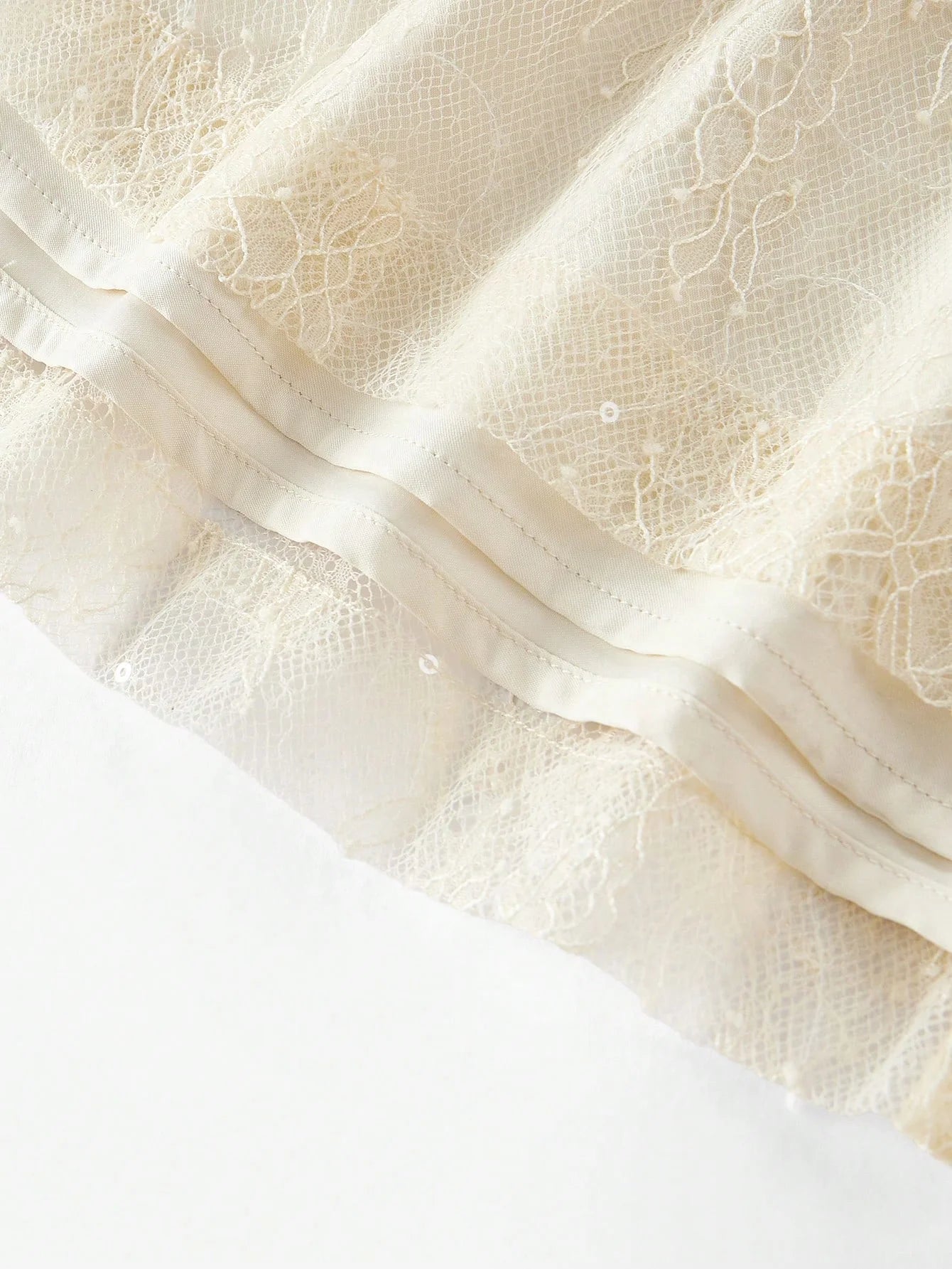 PREMIUM SEQUIN DETAIL CONTRAST MESH DRESS