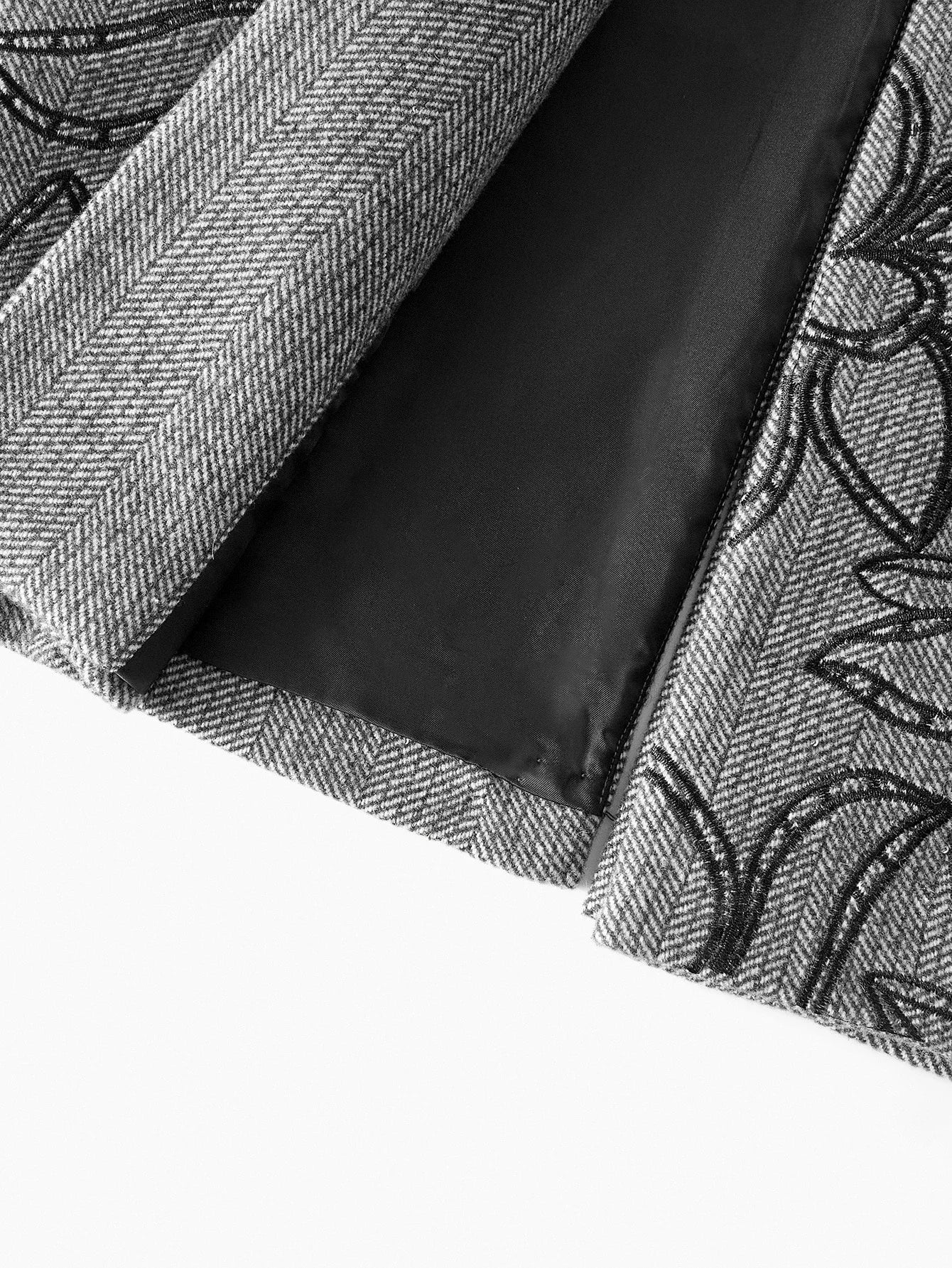 PREMIUM WOOL EMBROIDERY BUTTON UP OVERCOAT