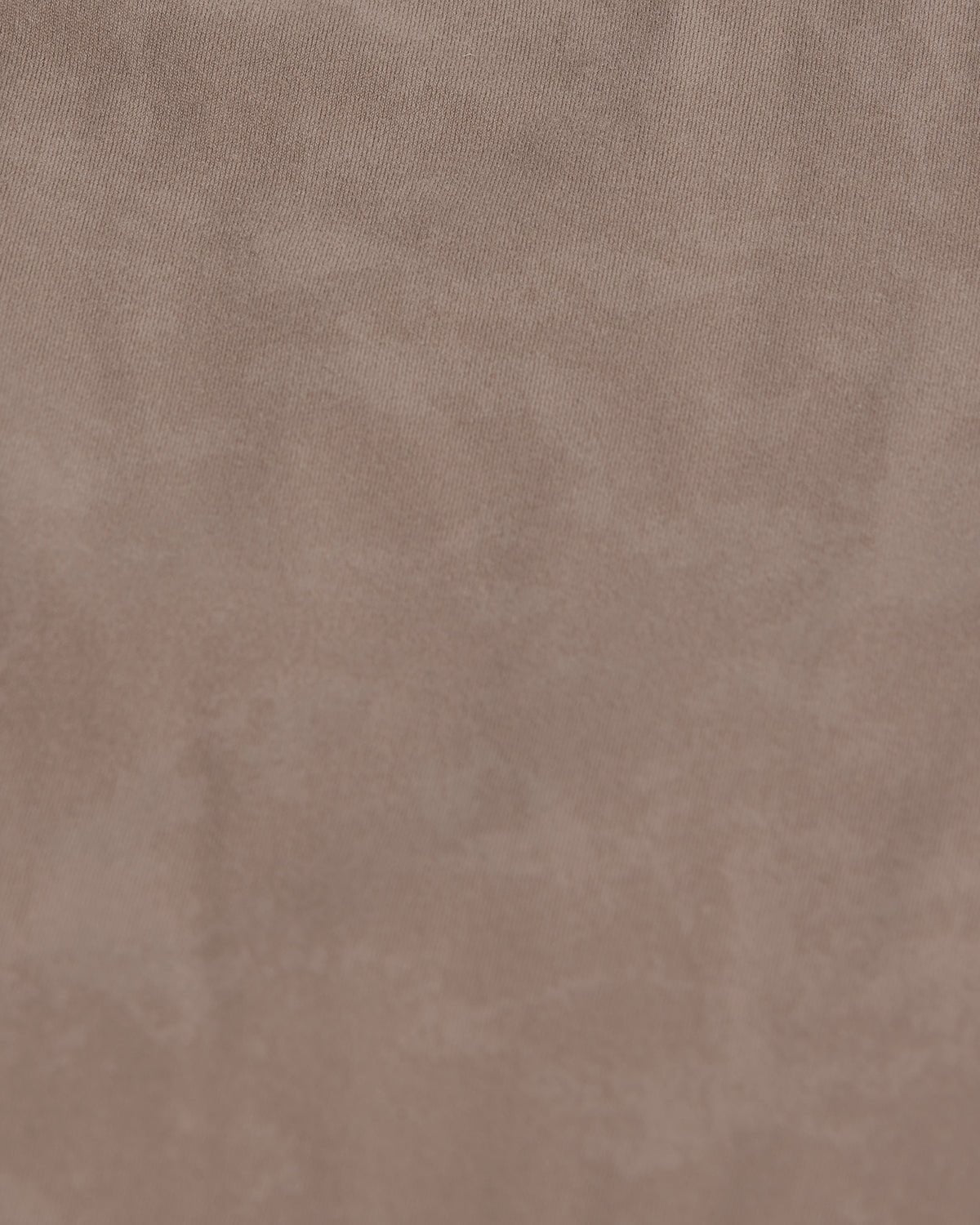 Quick - dry performance shorts with 5 inseam - Brown
