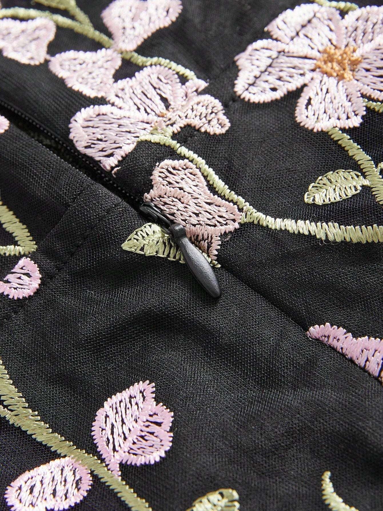 Round Neck Long Sleeve Slit Embroidery 3D Floral Relaxed Casual Dress Maxi Women Outfit