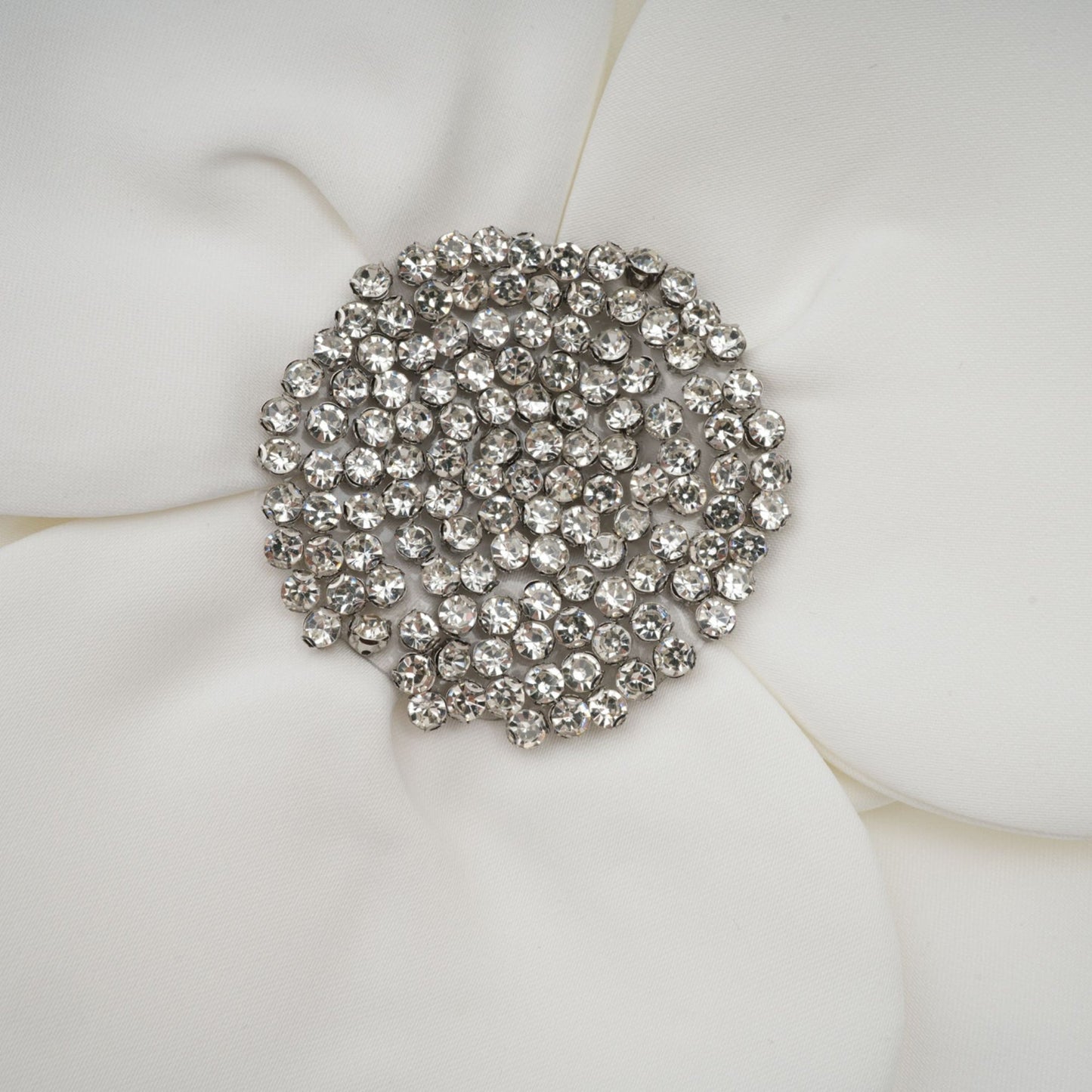 Roxane crystalembellished floralappliqué top