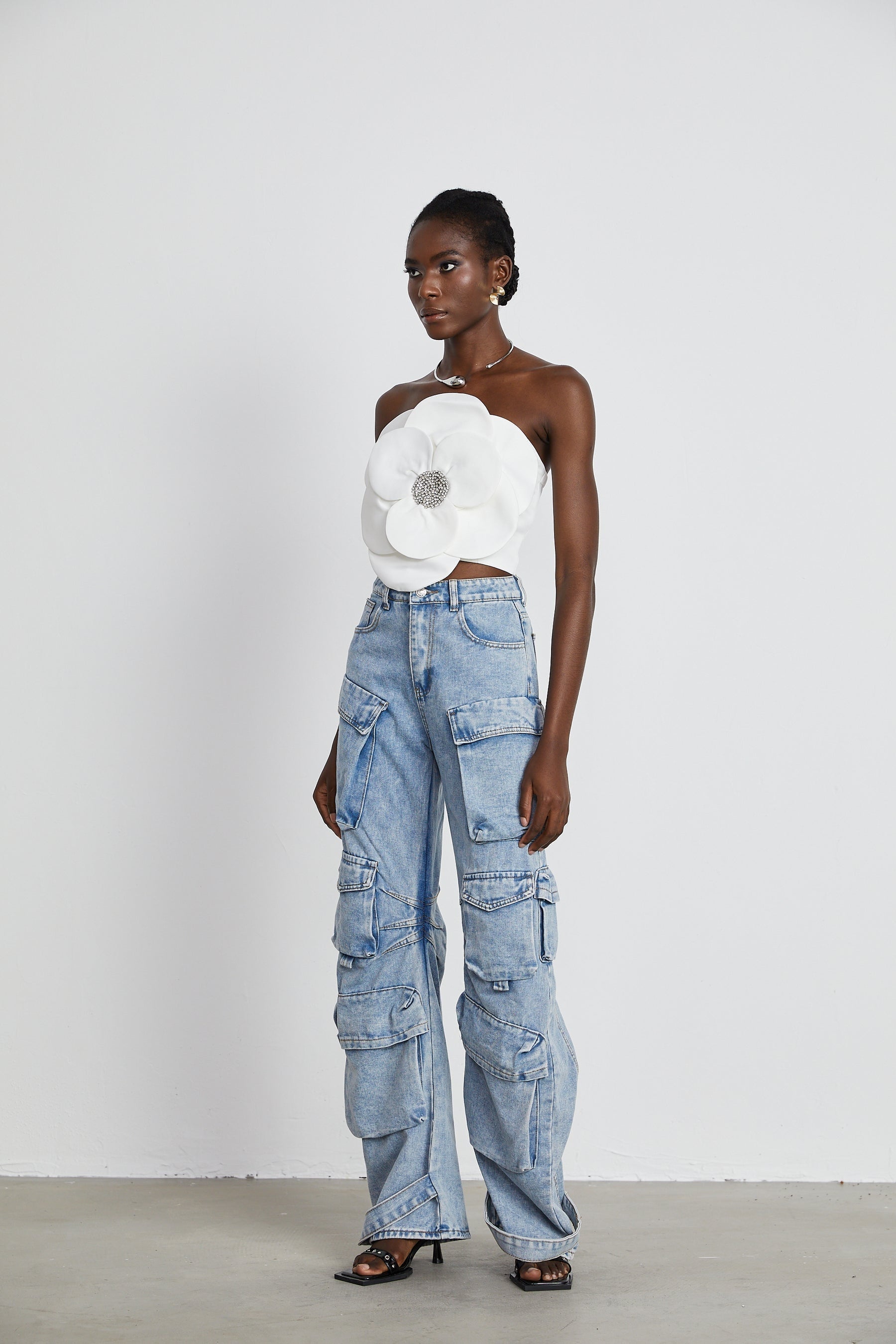 Roxane crystalembellished floralappliqué top