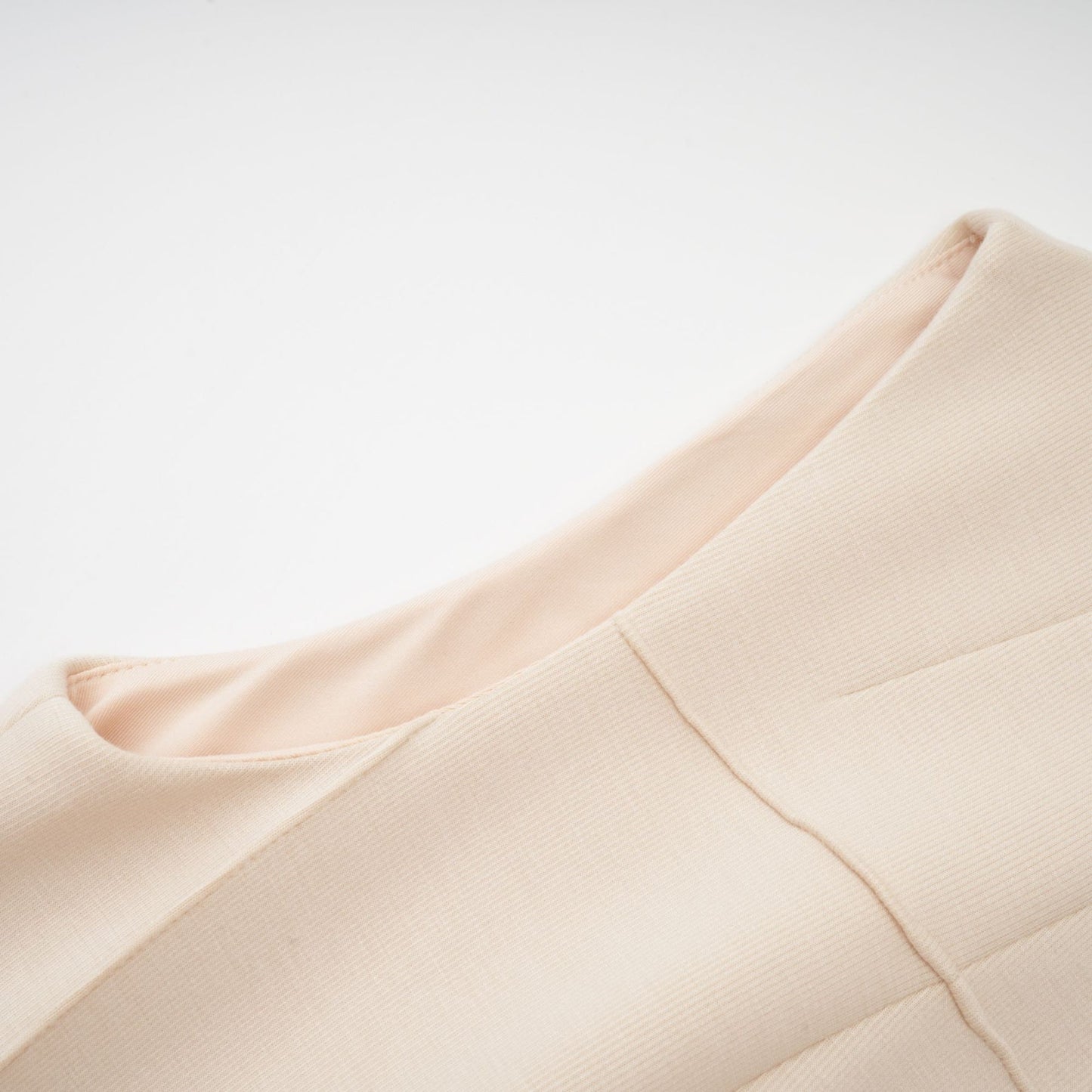 Safiya sleeveless pleated dress