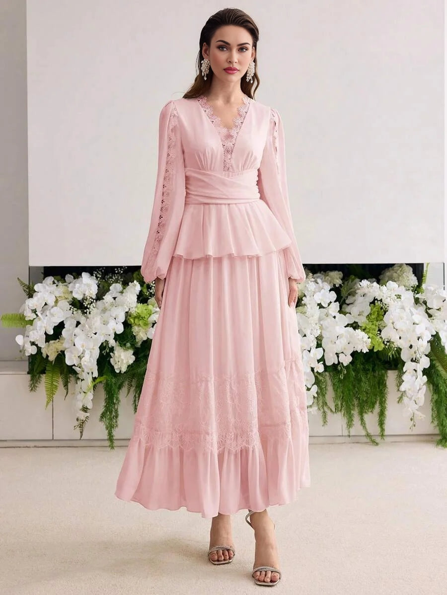 Soiréza CONTRAST LACE RUFFLE DRESS