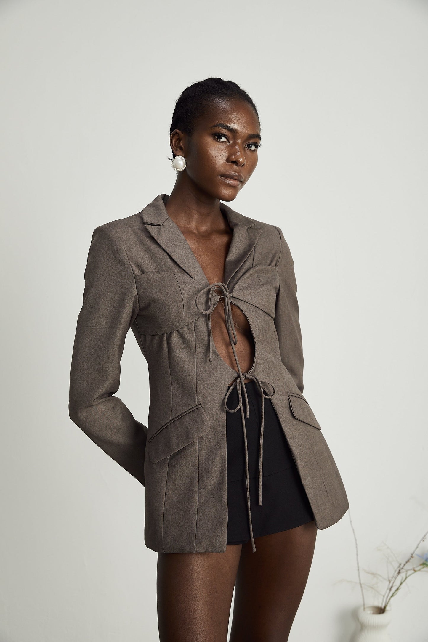 Solange tieup design blazer