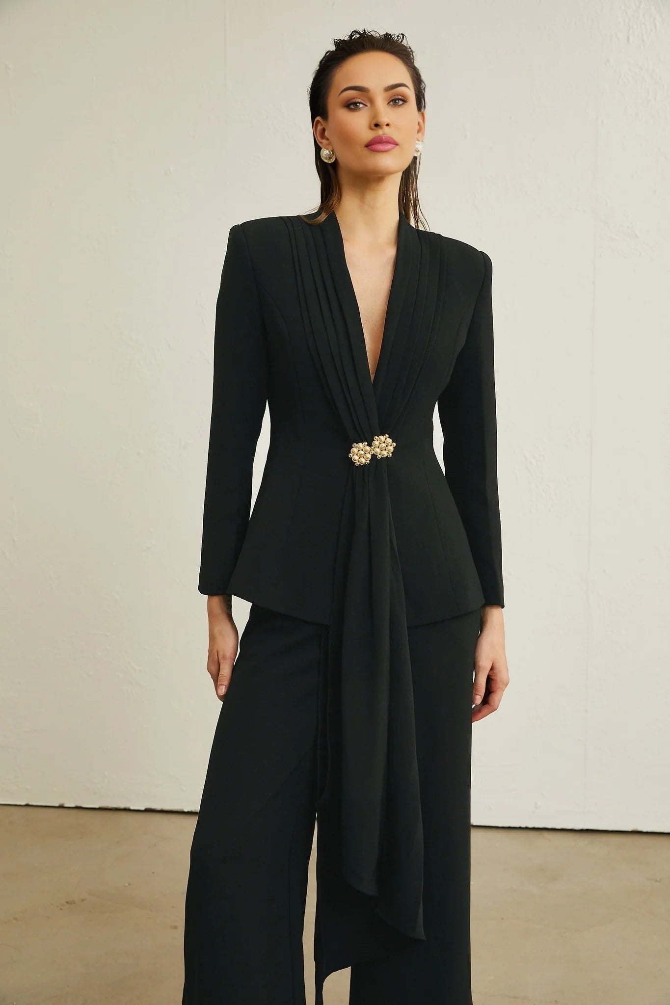 Suzanne black pleated jacket trousers matching set