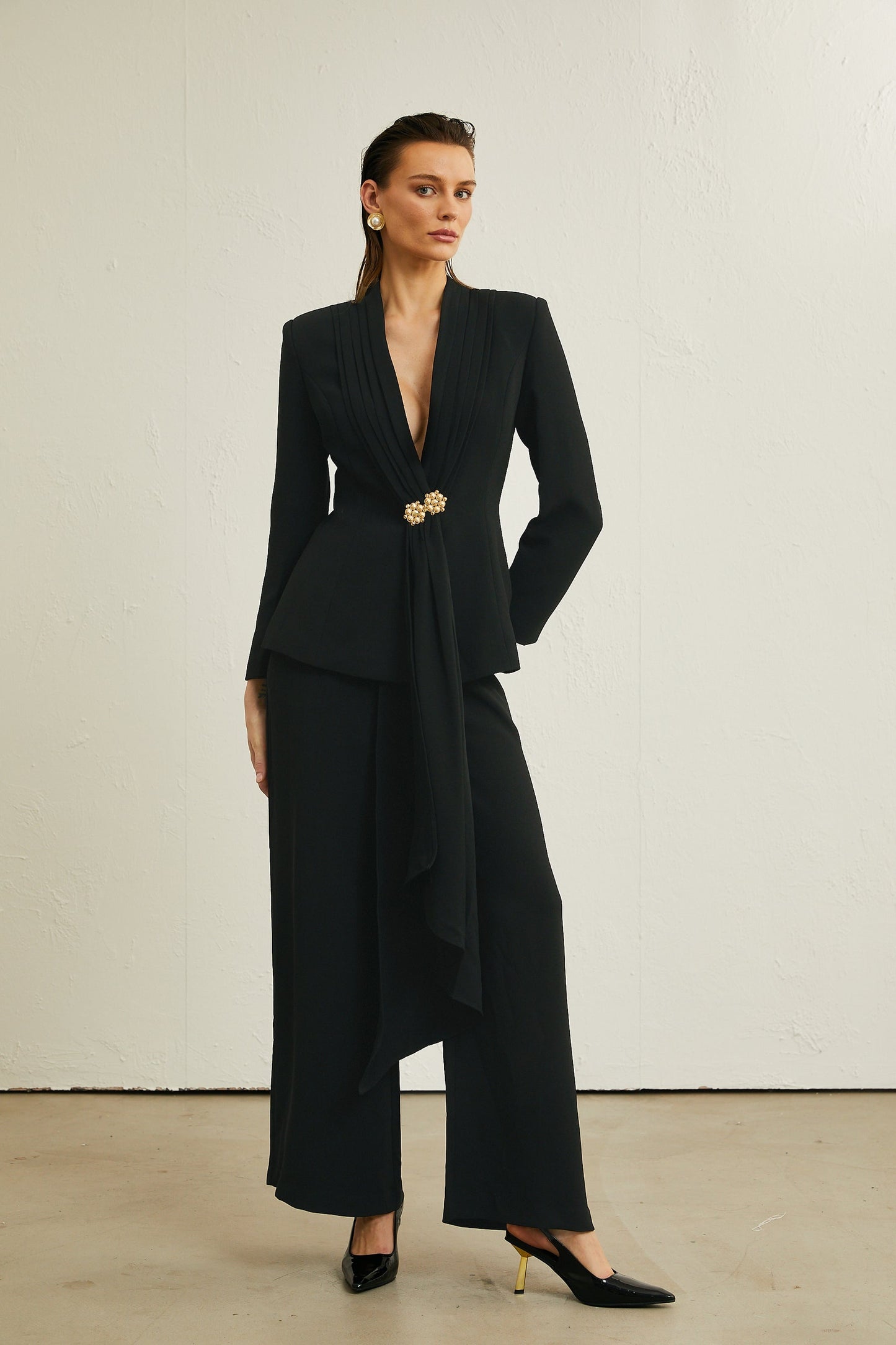 Suzanne black pleated jacket trousers matching set