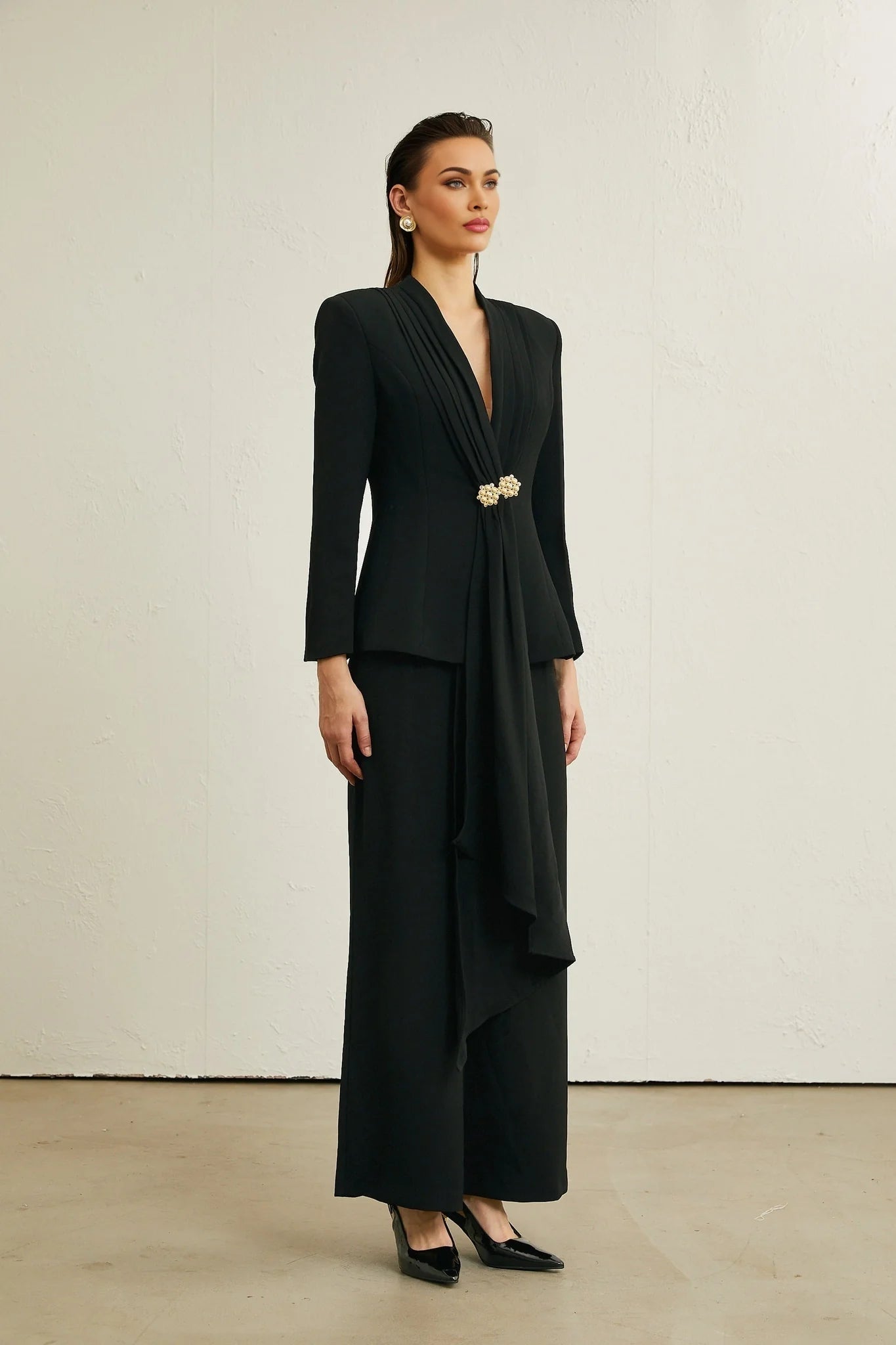 Suzanne black pleated jacket trousers matching set