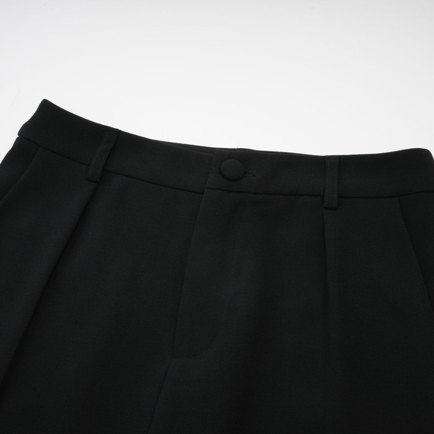 Suzanne black pleated jacket trousers matching set