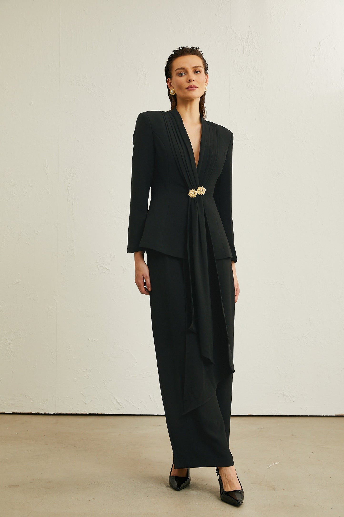 Suzanne black pleated jacket trousers matching set
