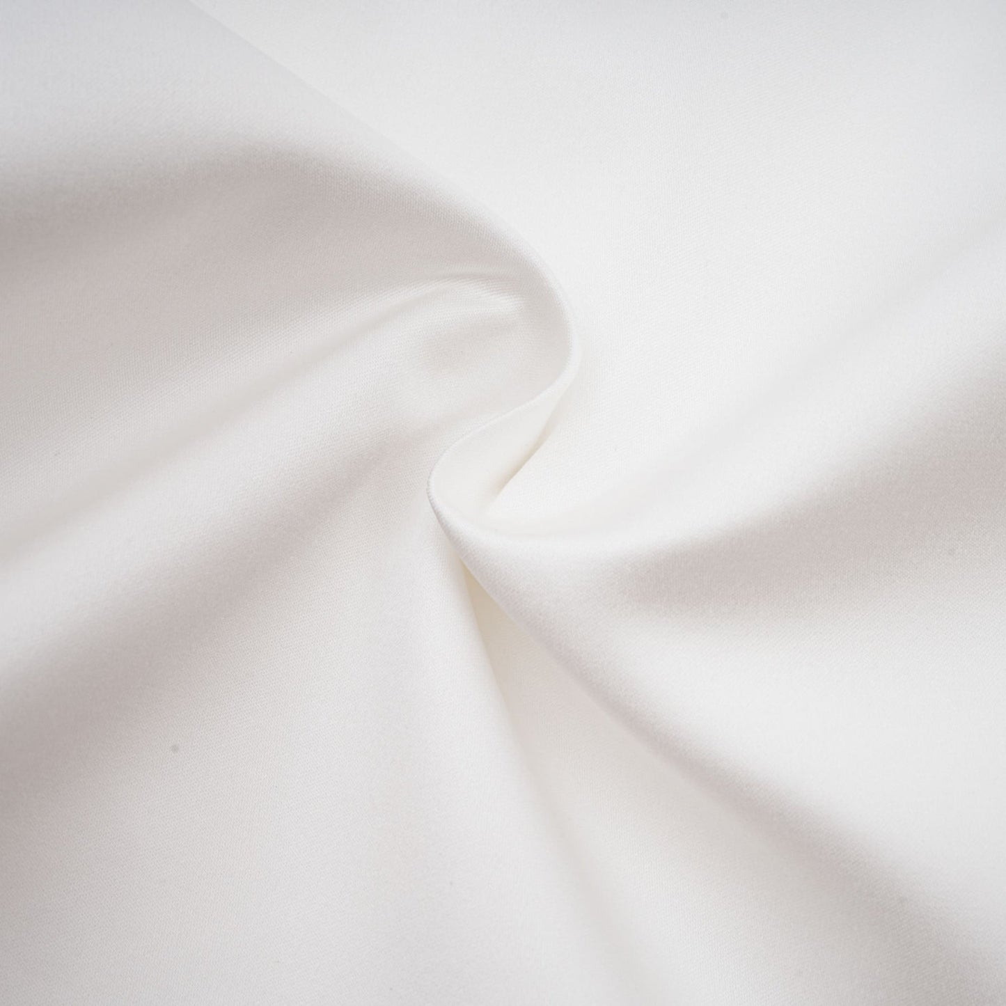 Trägerloses weisses Minikleid mit Korsettschnürung und Blütenblätterdetails namens Lucie