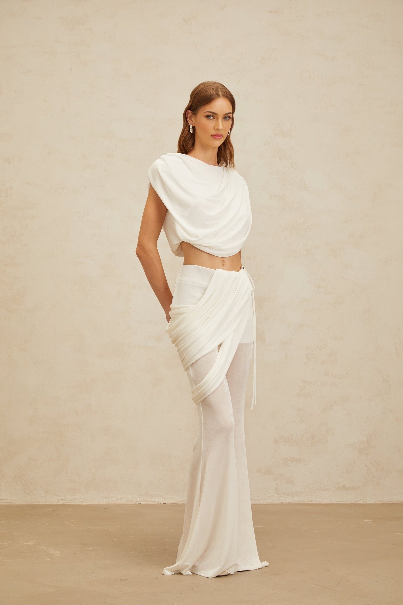 White Bateau Neck Sleeveless Ruched Detailing Cropped Top and Trousers Set