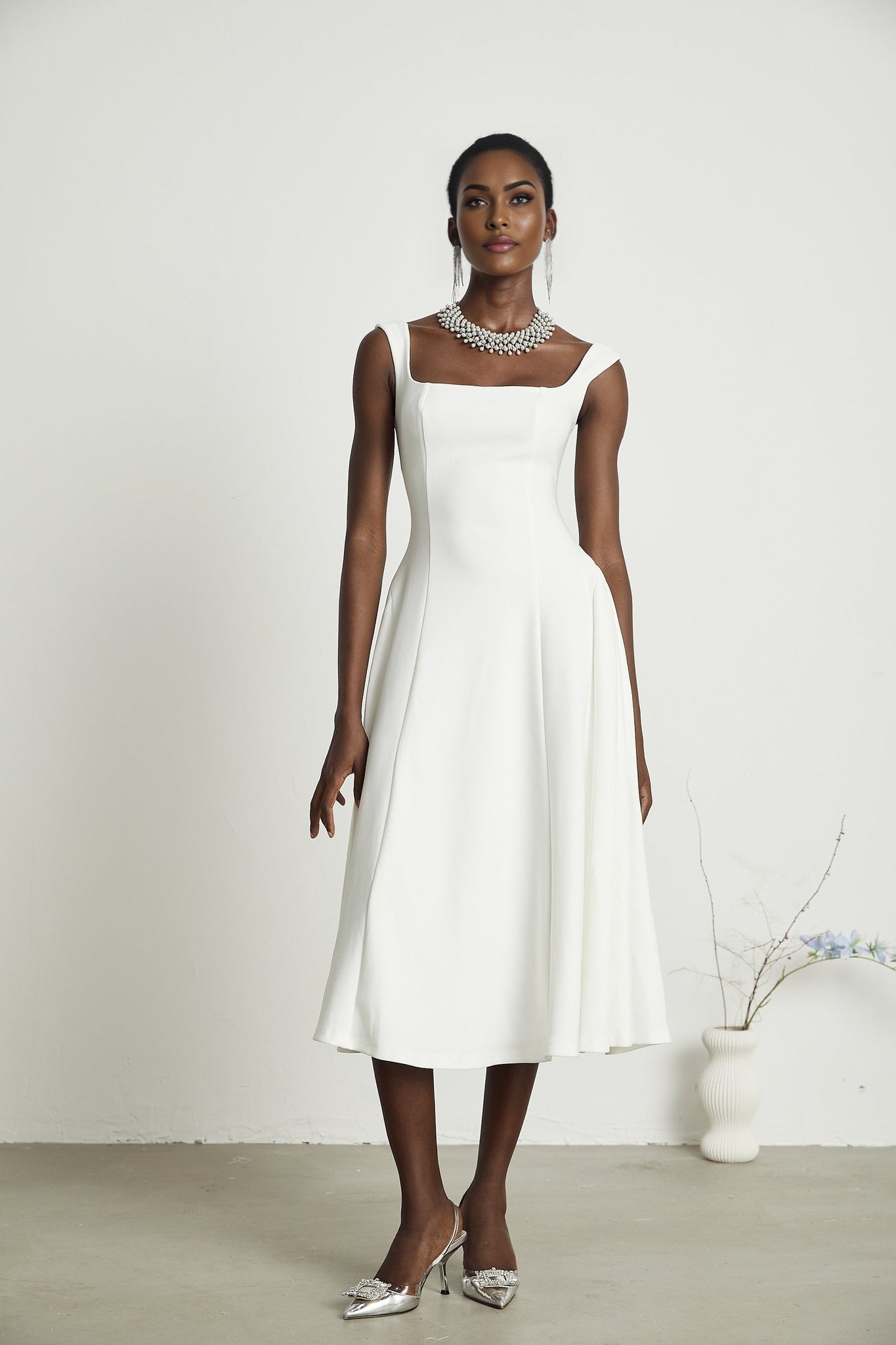 White flared pleated midi dress Thala
