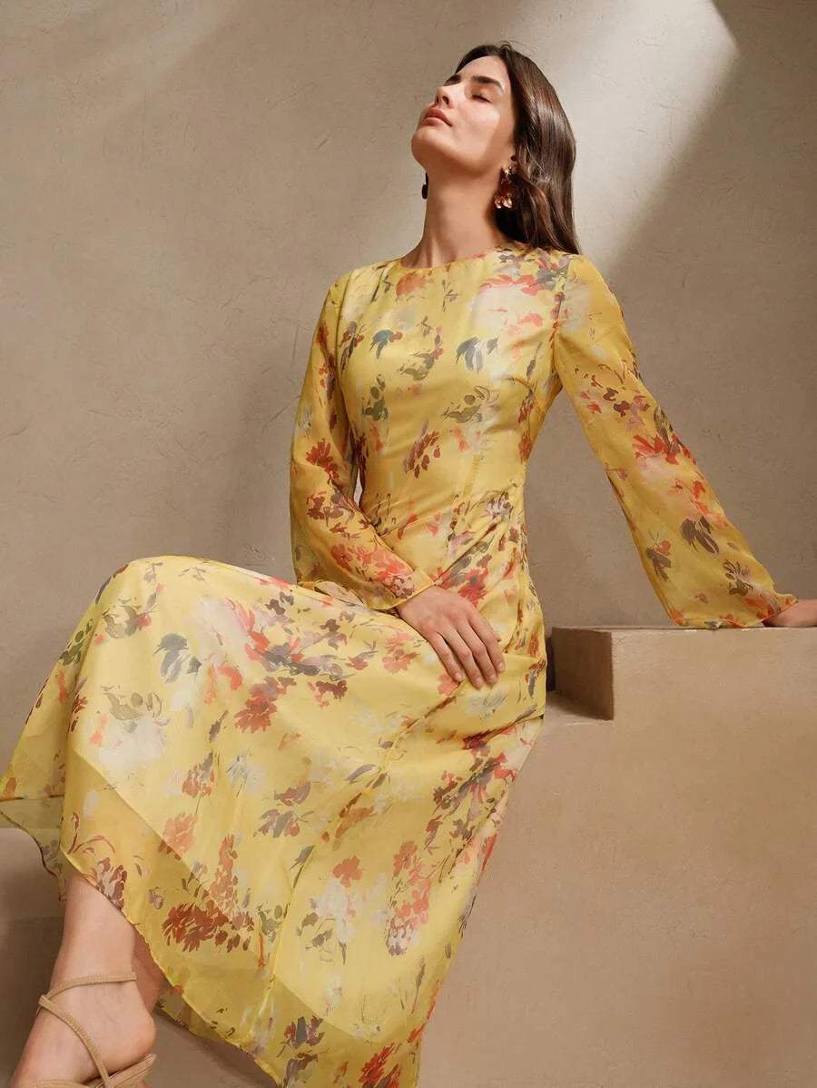 Womens Floral Print Vacation Style Long Sleeve Dress Elegant And Fashionable