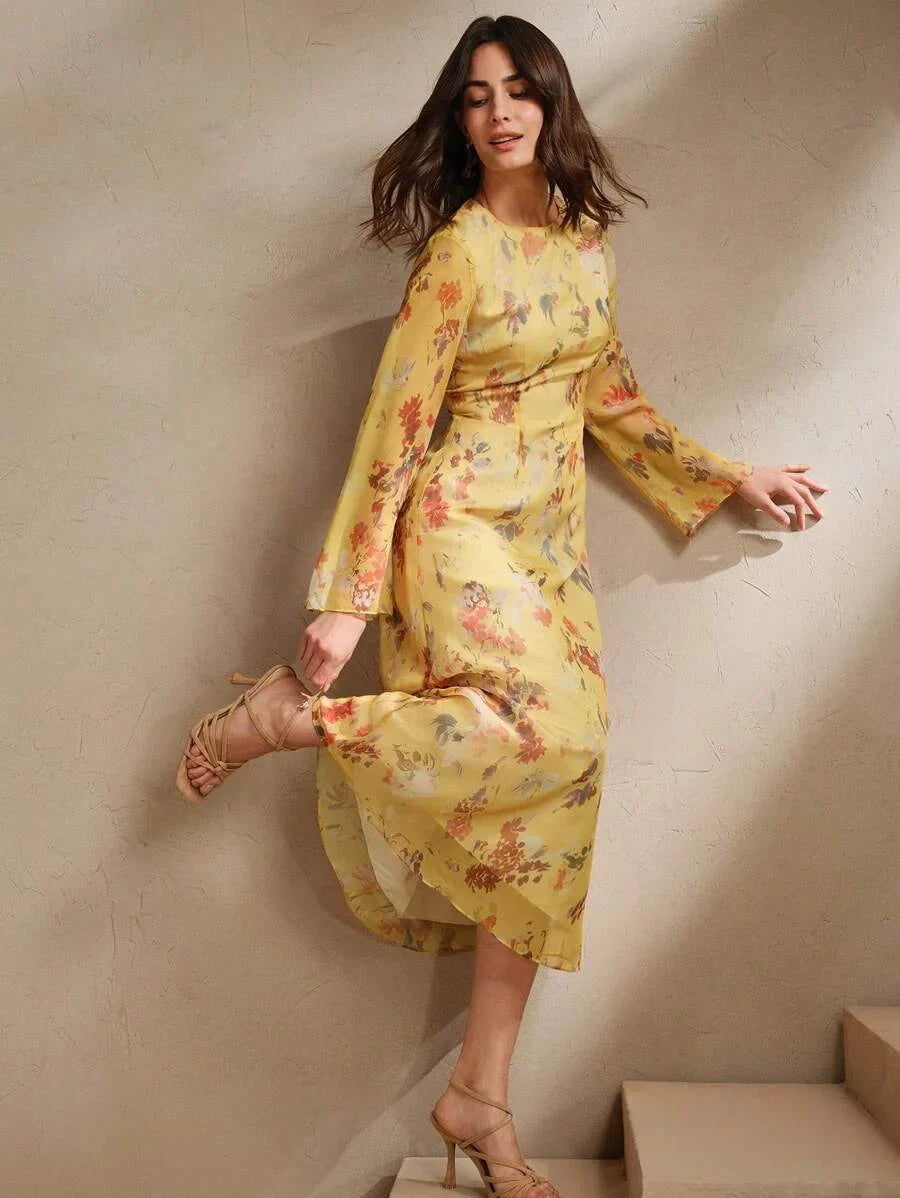 Womens Floral Print Vacation Style Long Sleeve Dress Elegant And Fashionable
