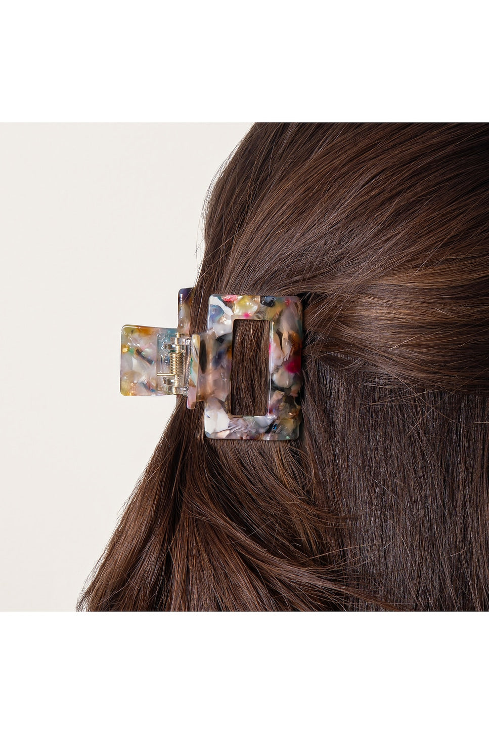 The Confetti Claw Clip Small Everist