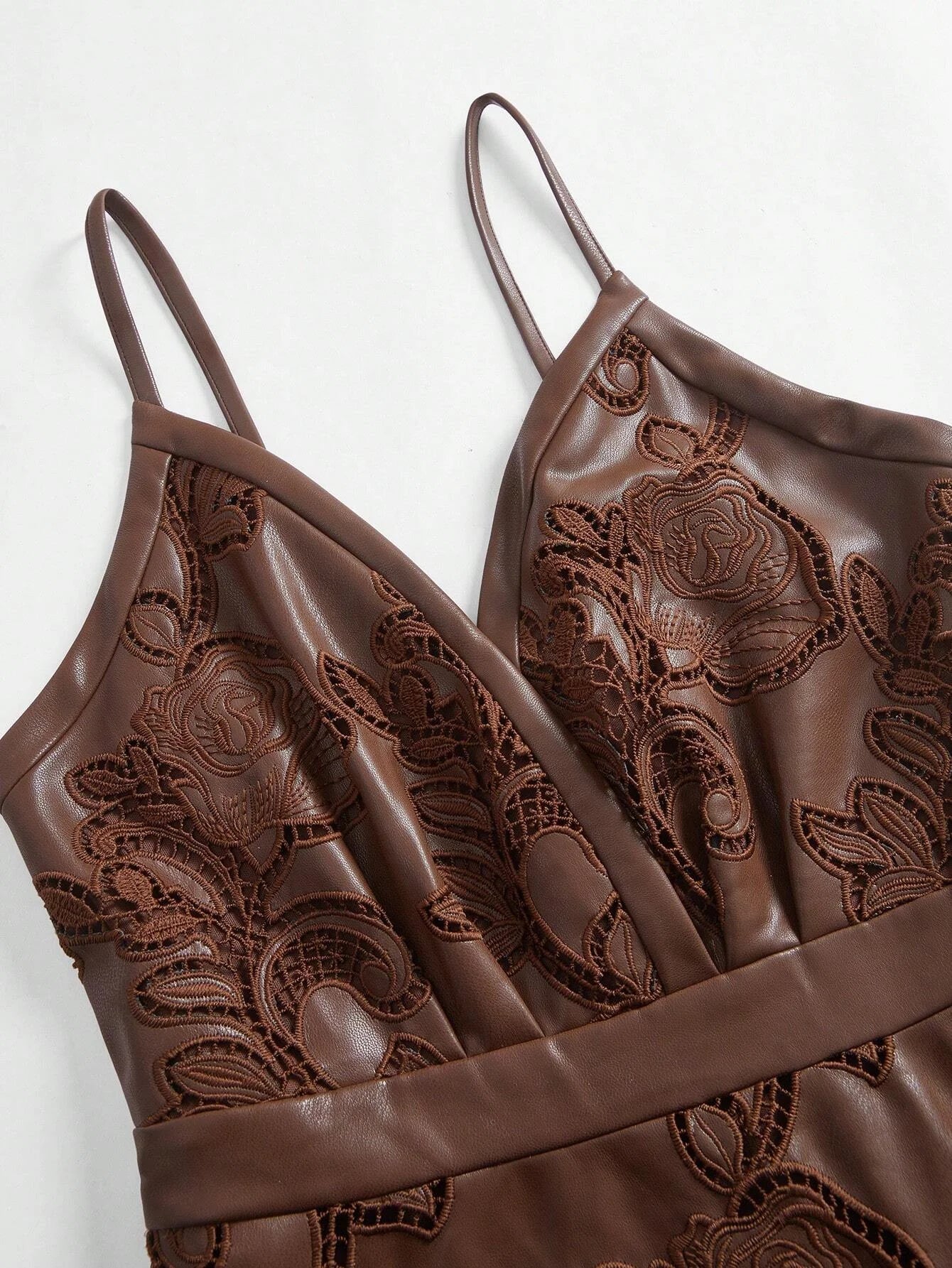 1pc Womens Embroidered Spaghetti Strap Dress Burgundy Maxi PU Leather Women Outfit