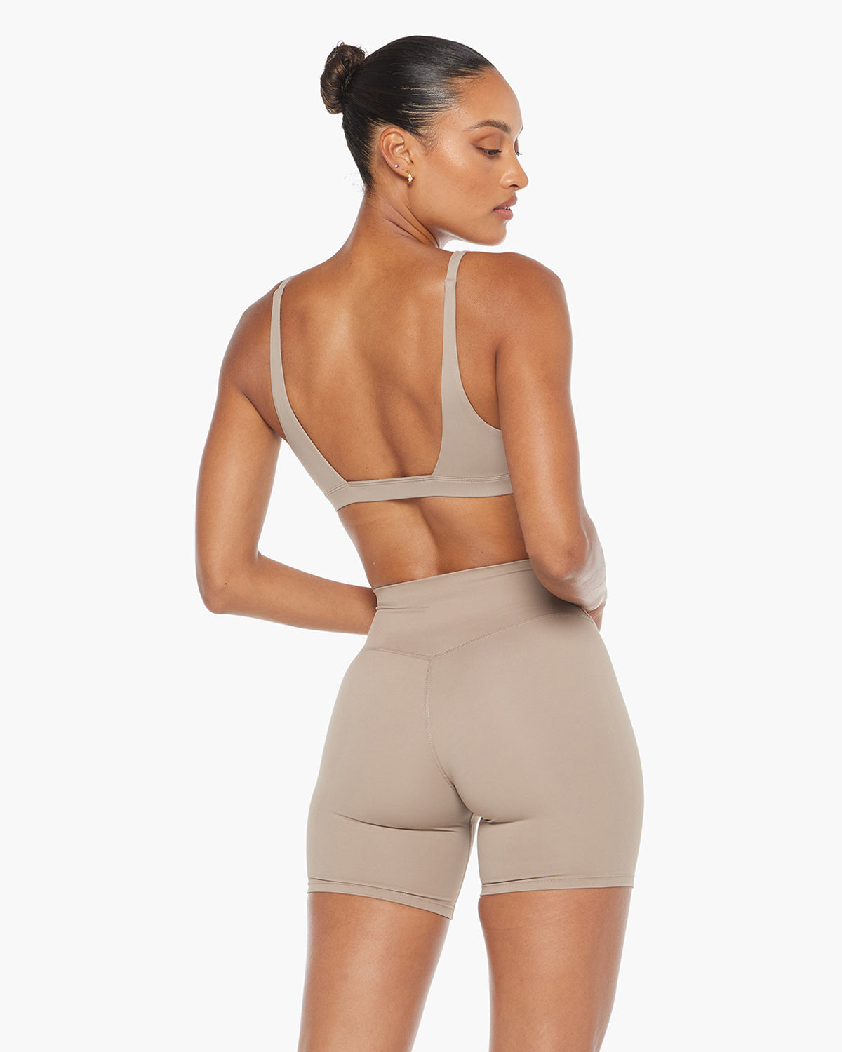 Freedom contour crop almond