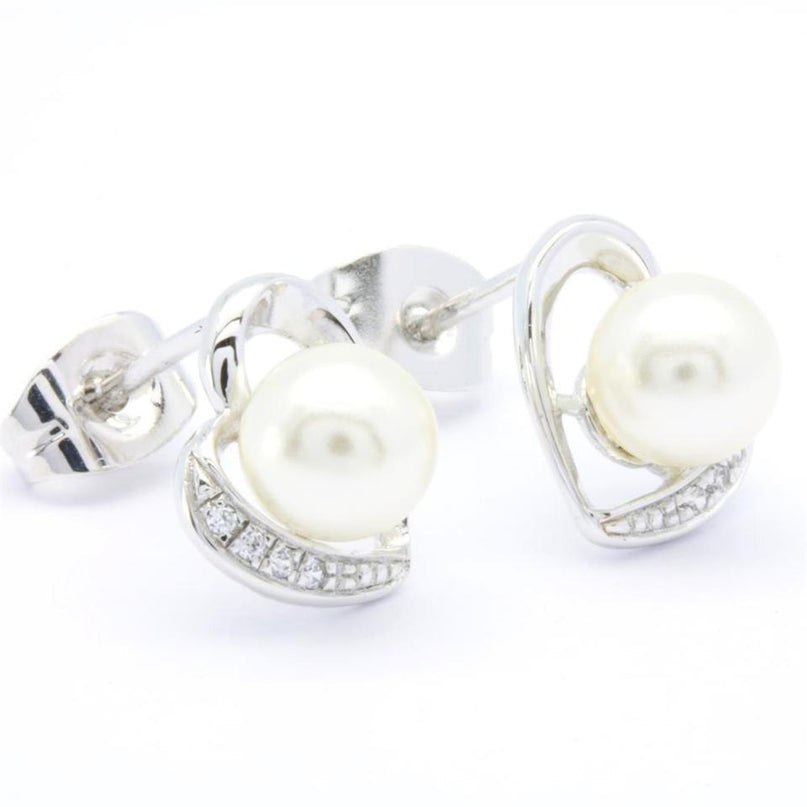 18K White Gold Plated Freshwater Pearl Heart Stud Earrings