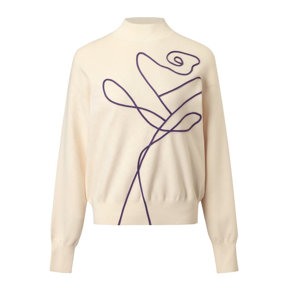 Pullover Sweater – Embroidered Design – Round Neckline – Elegant Everyday Style