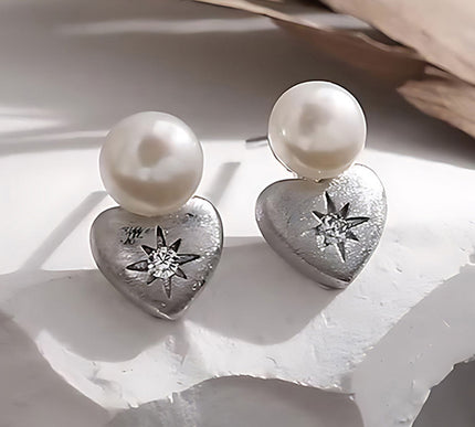 Edison Freshwater Pearl Heart Stud Earrings 925 Silver Rhodium Plated