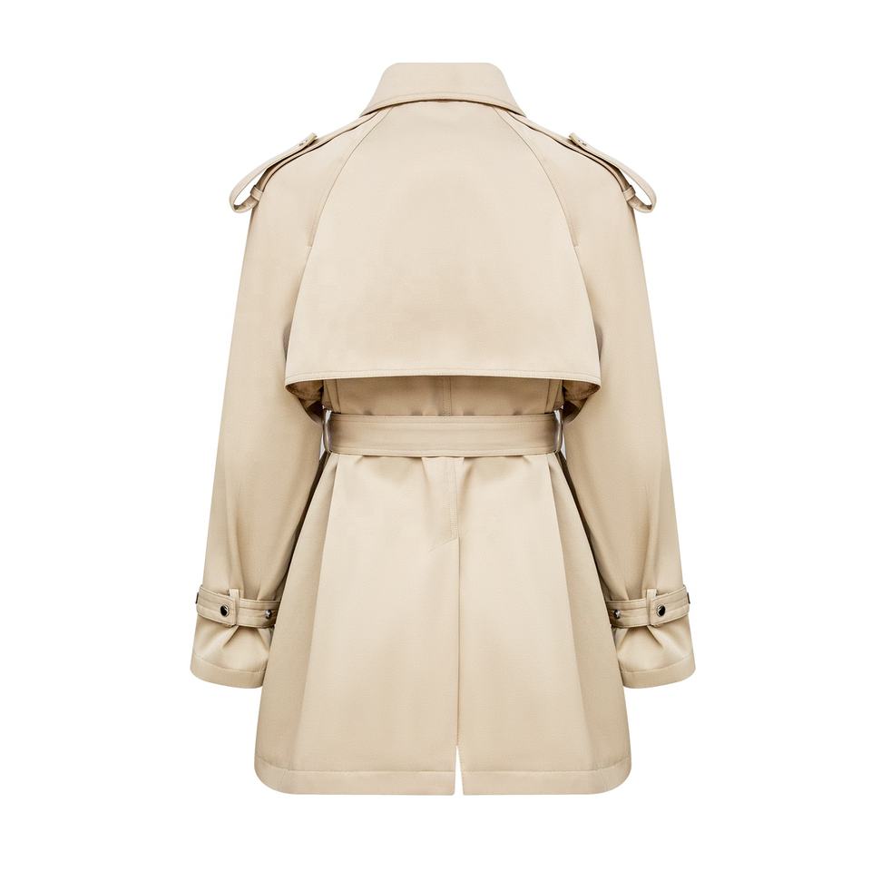 Trenchcoat – Beige Designer Style – Belted Waist – Classic Fall Look
