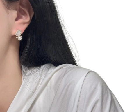 18K Gold Plated Freshwater Pearl Heart Stud Earrings