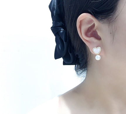 18K Gold Plated AAAAA Freshwater Pearl Heart Stud Earrings