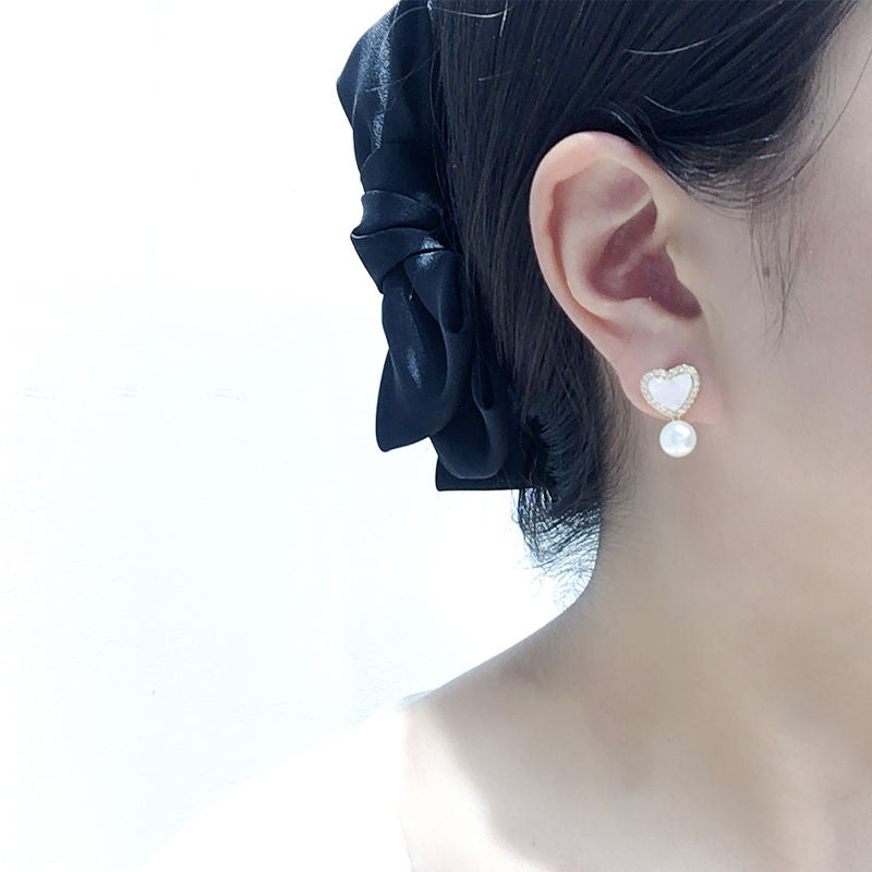 18K Gold Plated AAAAA Freshwater Pearl Heart Stud Earrings