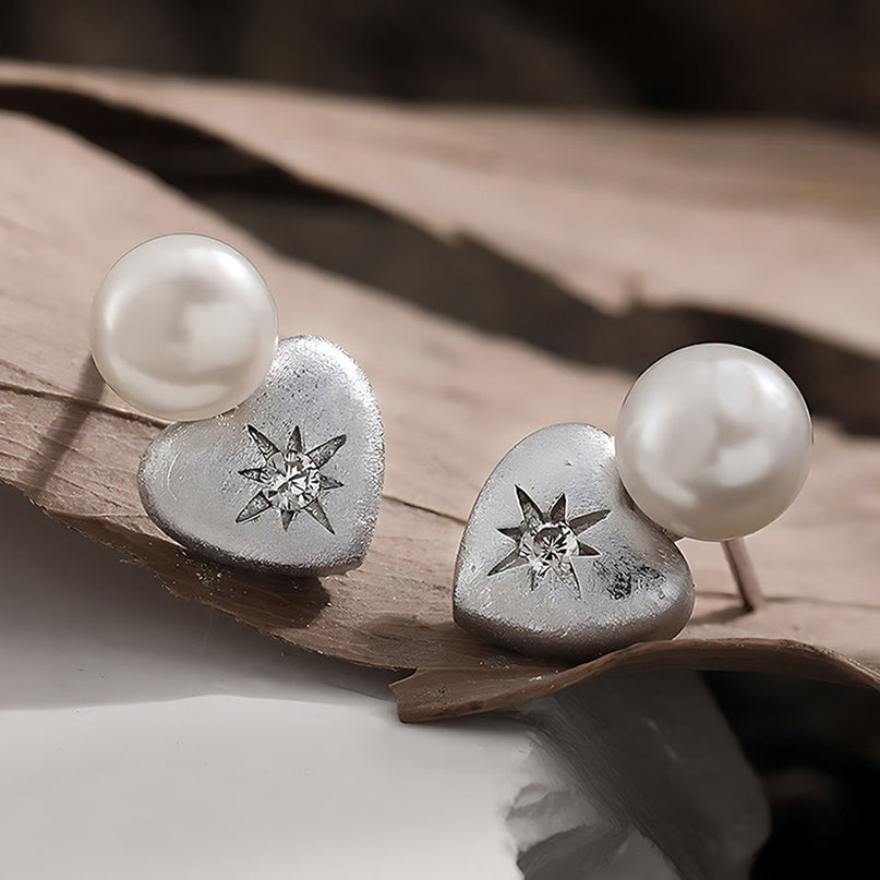 Edison Freshwater Pearl Heart Stud Earrings 925 Silver Rhodium Plated