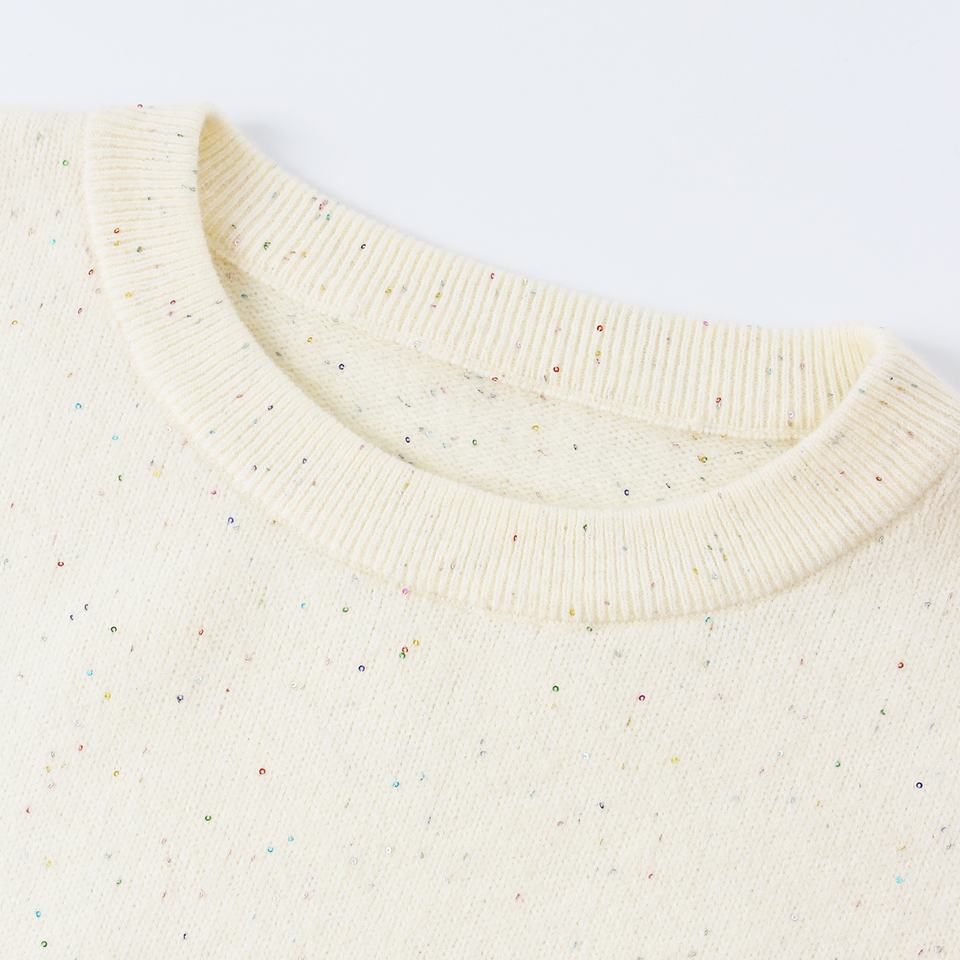 Knit Pullover – Polka Dot Pattern – Round Neckline – Vintage Fall Style