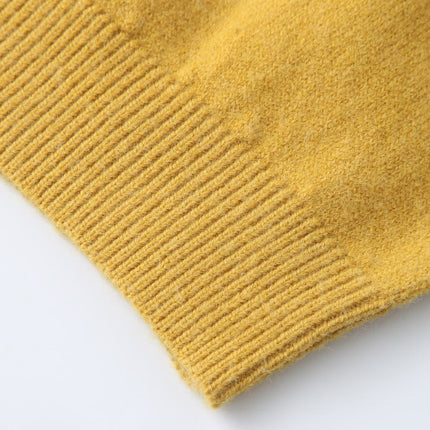 Pullover Sweater – Vintage Crewneck – Embroidery Detail – Classic Style