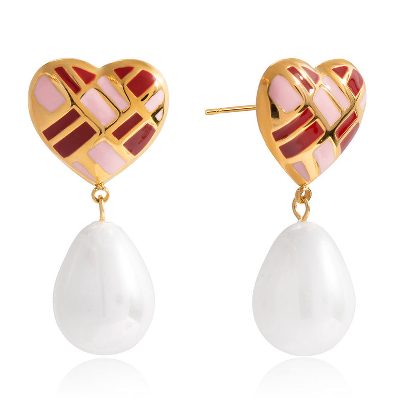 Amanda Heart Pearl Drop Earrings Gold Colored Stainless Steel