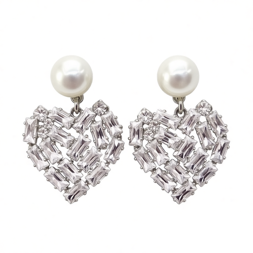 18K Gold Plated AAAA Freshwater Pearl Heart Stud Earrings
