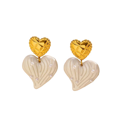 Vintage Heart Pearl Stud Earrings Gold Tone Stainless Steel