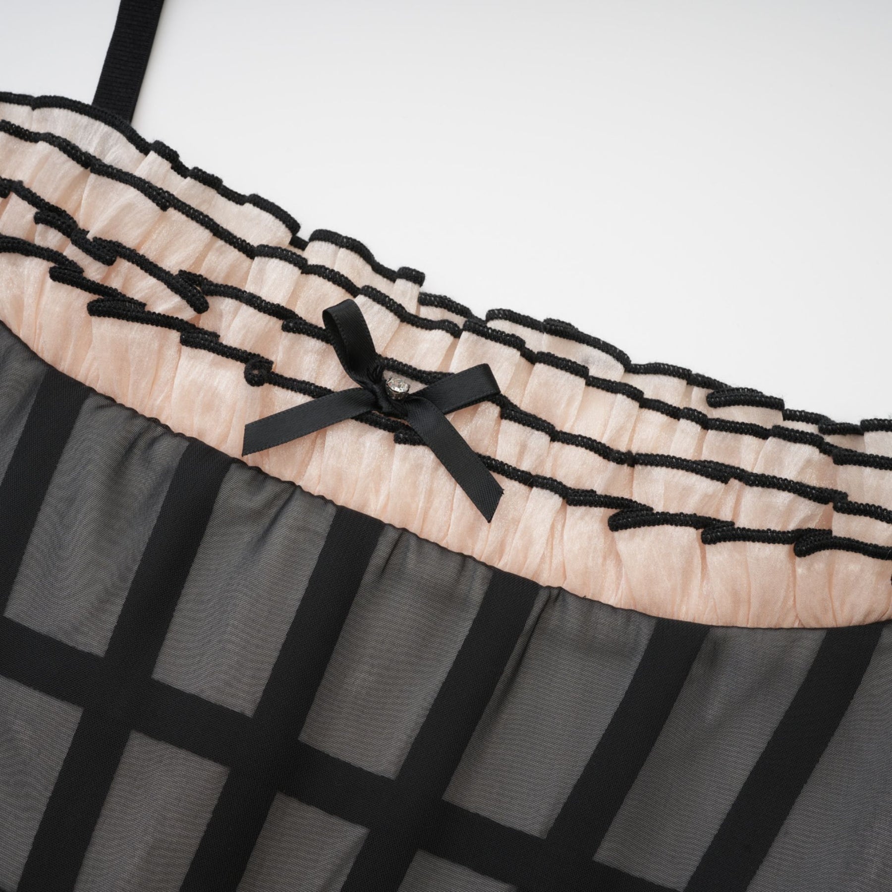 Monochrome midi dress with spaghetti straps stylish corset design front bowknot and front slit