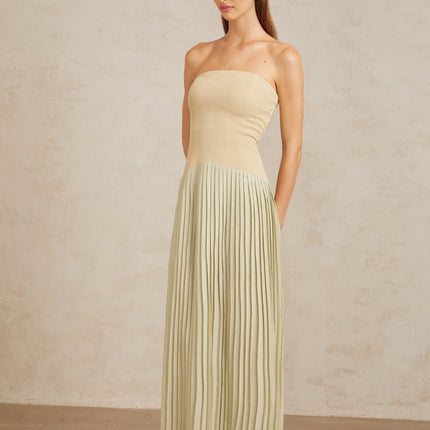 Adalgisa Maxi Dress in Green pleated corset off-shoulder silhouette built-in cups bra fitted waistline corset-style bodice exquisite pleated design rear zip fastening 100% Terylene fiber