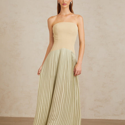 Adalgisa Maxi Dress in Green with Pleated Corset Detailing and Off-Shoulder Silhouette