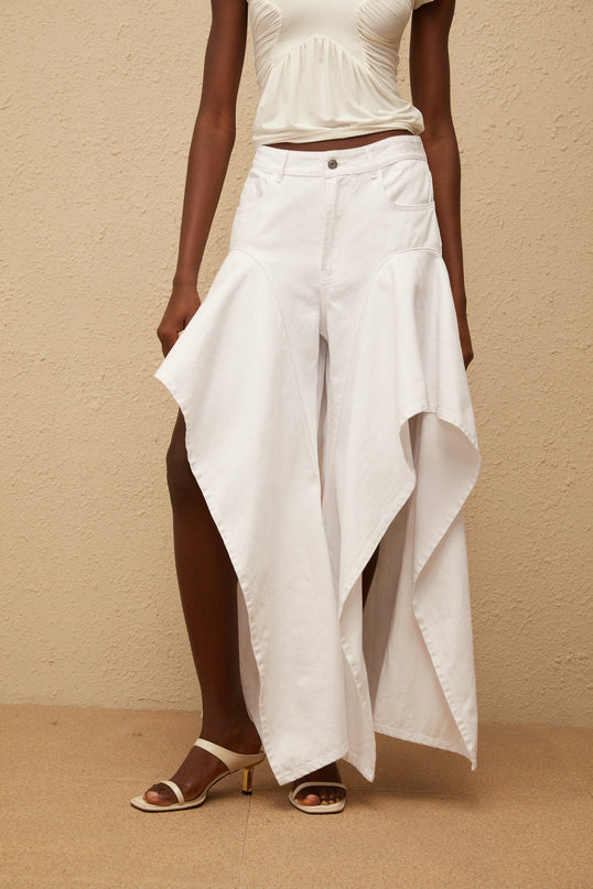 Aino's White Asymmetrical Denim Jeans