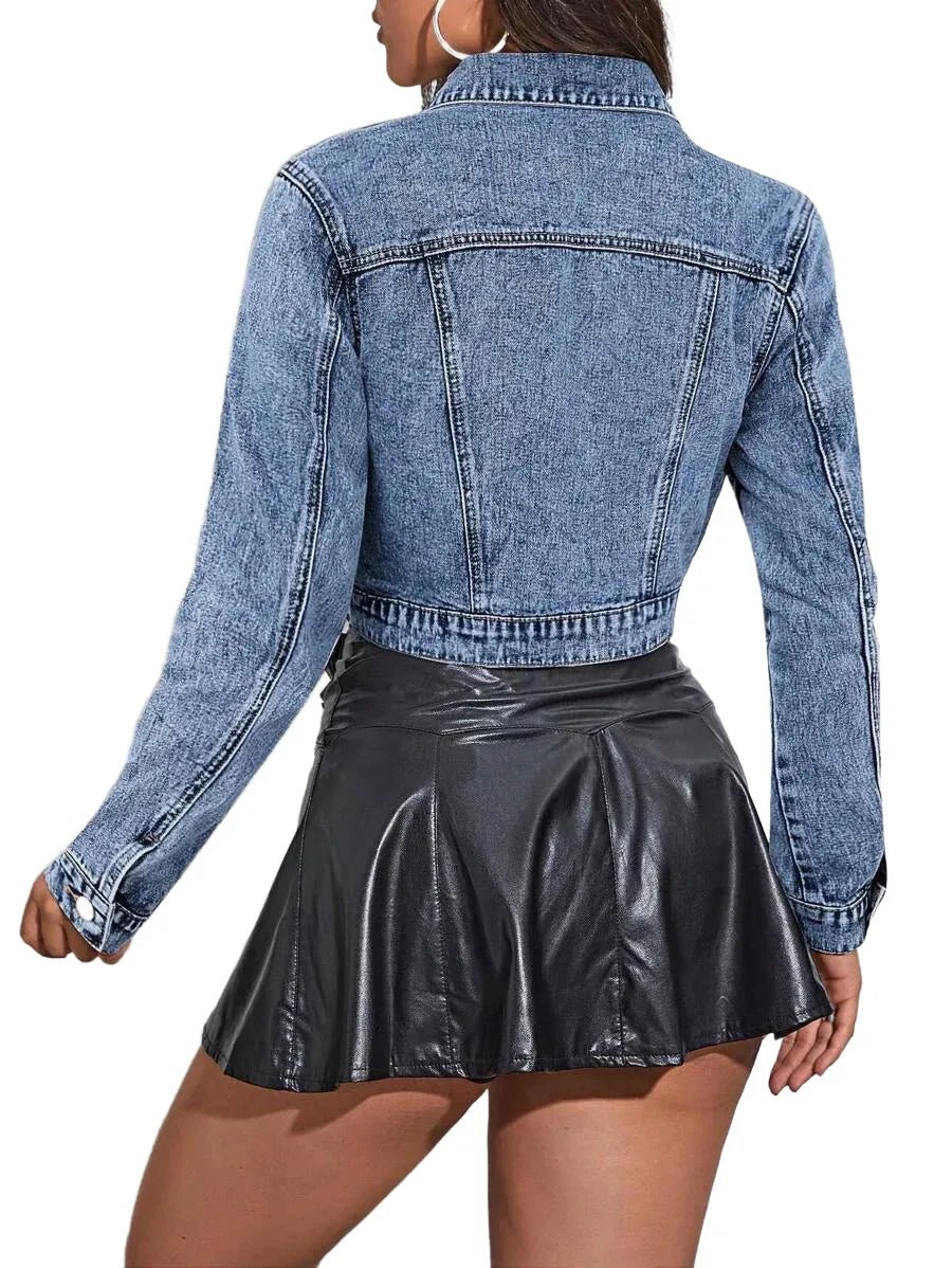 Alfreda Cropped Denim Jacket with Classic Style in Blue - Blue