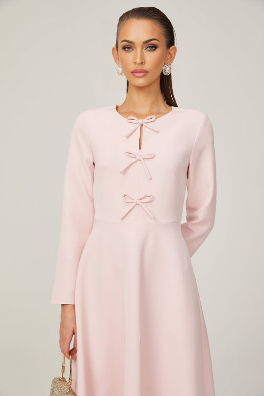 Amabile Pink Midi Dress with Bowknot Detailing and Flared Skirt