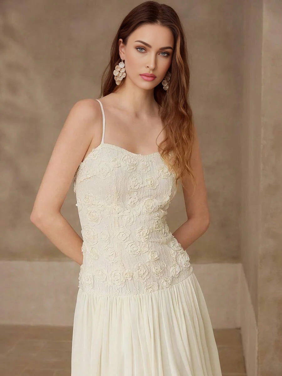 APPLIQUES CONTRAST LACE FLOWY DRESS