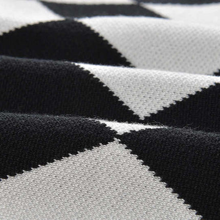Aspen Black and White Harlequin Pattern Pencil Skirt