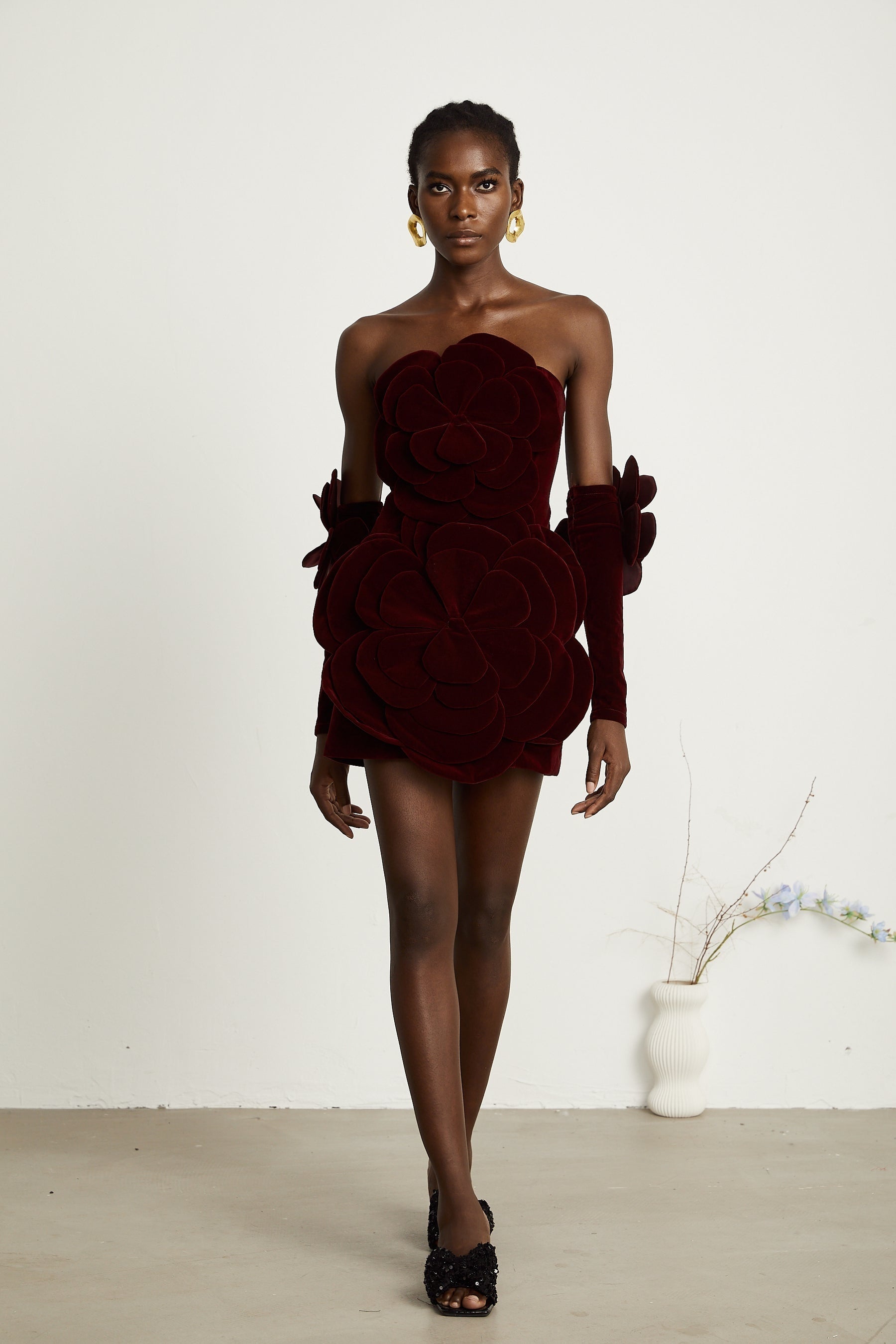 Azura floralappliqué mini dress in Red