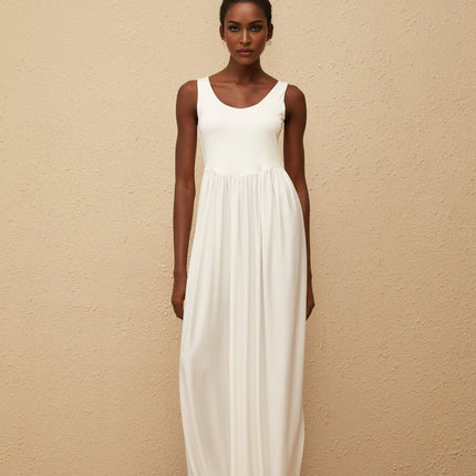 Barbara White Maxi Dress Terylene Fiber Scoop Neck Sleeveless Pleated Skirt Side Slits
