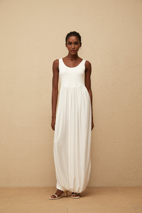 Barbara White Maxi Dress Terylene Fiber Scoop Neck Sleeveless Pleated Skirt Side Slits