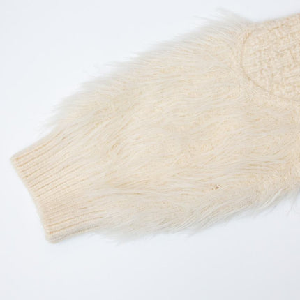 Beige cable knit sweater for women with island fur trimming, V-neck collar, and vintage design